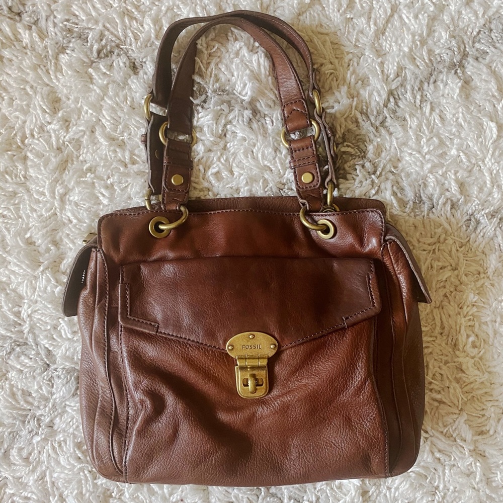 Leather Fossil Handbag - Lots of Storage!